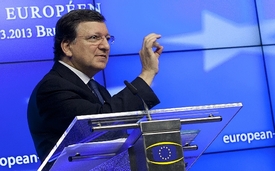 José Manuel Barroso míní, že situace na Kypru se dotýká ruských zájmů.