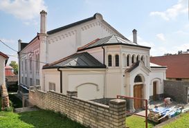 Zajímavá synagoga i část židovského města se zachovala v Golčově Jeníkově (ilustrační foto).
