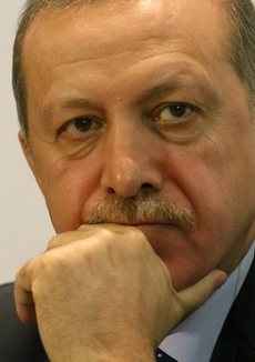 Turecký premiér Erdogan obviňoval po útoku Izrael ze státního terorismu.
