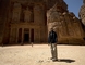 Šéf Bílého domu měl v Jordánsku čas i na to, aby navštívil některé památky. Na fotografii ve skalním městě Petra.