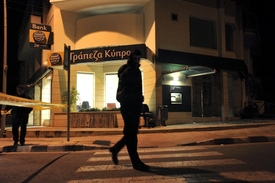 Pojištěné vklady do 100 tisíc eur se z Laiki přesunou do největší kyperské banky Bank of Cyprus.