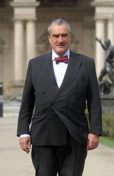 Ministr zahraničí Karel Schwarzenberg.
