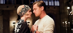 Ve Velkém Gatsbym si zahráli Carrie Muligan a Leonardo DiCaprio.