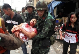 Bombový útok v Pattani v září 2009 zabil devět a zranil dvacet pět lidí.