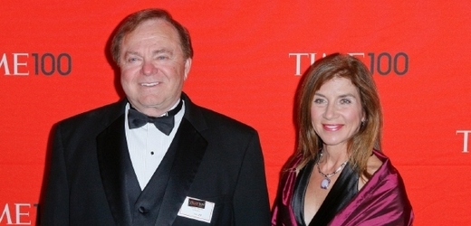 Dakotský těžař Harold Hamm s manželkou Sue Ann.