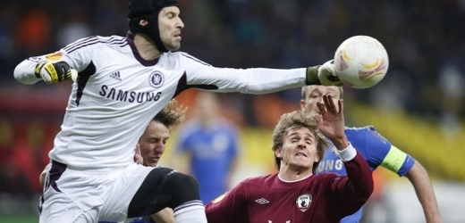Petr Čech s Chelsea v odvetě proti Kazani prohrál, přesto jde v Evropské lize dál.