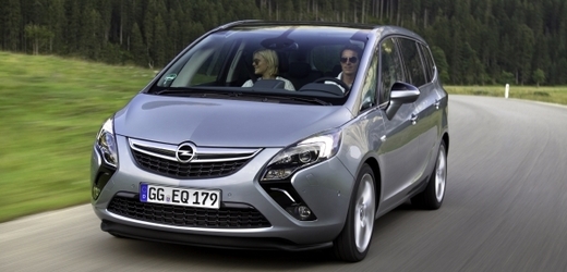 O úspěch na ruském trhu se popere i Opel Zafira Tourer.
