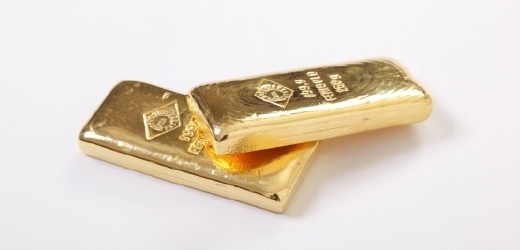 Zlato spadlo o osm procent, má největší ztrátu za více než 30 let.