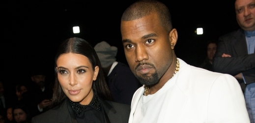 Kim není z těhotenství moc nadšená. Její přítel Kanye West ale prý ano.