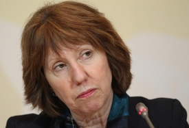 Švýcaři naštvali Catherine Ashtonovou.