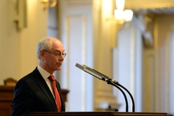 Prezident Evropské unie Herman Van Rompuy vystoupil 25. dubna ve sněmovně v rámci národního fóra o budoucnosti Evropské unie.