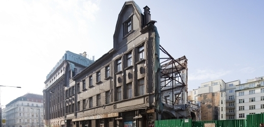 Budova bývalé tiskárny v Opletalově ulici.