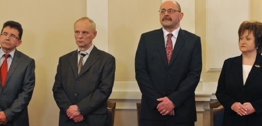 Zleva Jaroslav Fenyk, Jan Filip, Vladimír Sládeček a Milada Tomková.