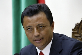 Předchůdce Rajoeliny Marc Ravalomanana.
