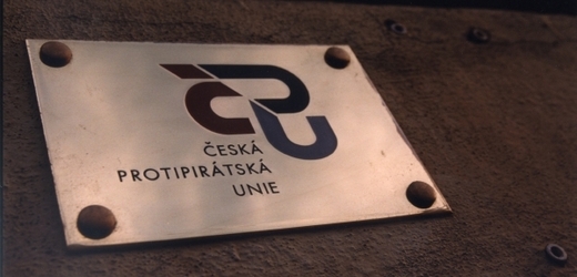Česká protipirátská unie chce po studentovi z Liberce čtyři miliony korun.