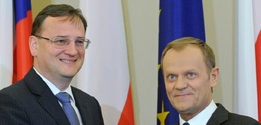 Český premiér Petr Nečas jednal s polským premiérem Donaldem Tuskem o spolupráci v hospodářství, dopravě i armádě.