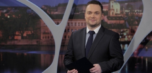 Nový moderátor Témat týdne Tomáš Vyšohlíd.