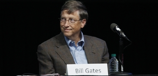 Bill Gates se vrátil na trůn, akcie Microsoftu posílily.