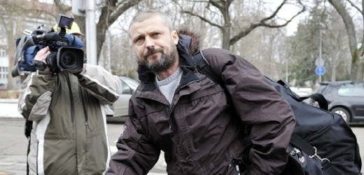 Věznění zákonodárci asi ztratí nárok na plat. Na fotografii odsouzený poslanec Roman Pekárek.