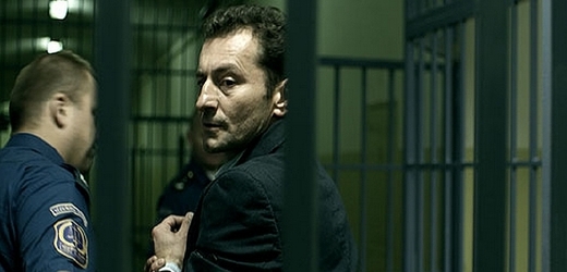 Ondřej Vetchý se představí v hlavní roli Kmotra (na snímku ve filmu Nevinnost).