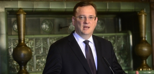 Předseda vlády Petr Nečas vystoupil 20. května v Praze na tiskové konferenci po jednání se zástupci energetických firem ČEZ, Čepro, E.ON, RWE a Net4Gas.