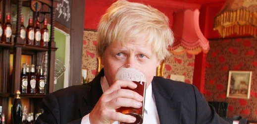 Boris Johnson mohl jako poslanec parlamentní bary využívat v letech 2001 až 2008.
