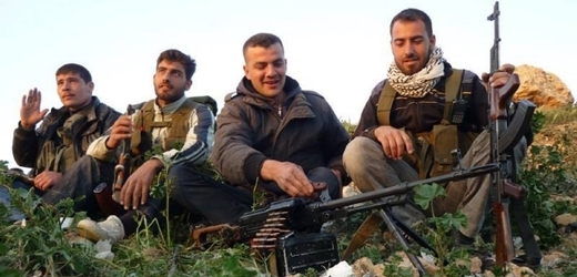 Část syrských rebelů se stahuje ke Kusajru.