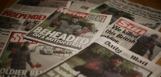 Protimuslimskou náladu umocňují i britské bulvární deníky, které o případu denně informují.