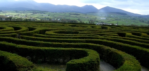 Bludiště Peace, Irsko. (Foto: Shadowness.com)