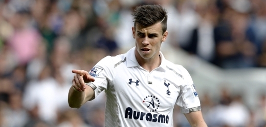 Záložník Tottenhamu Gareth Bale. 