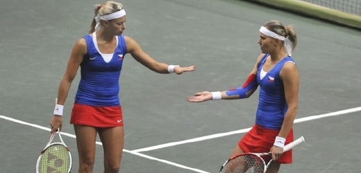 Tenistky Andrea Hlaváčková a Lucie Hradecká.