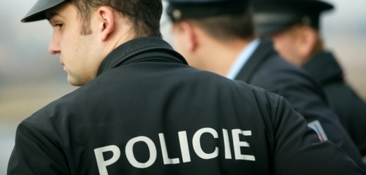 Pražský policista byl obviněn z nabízení a předávání drog (ilustrační foto).