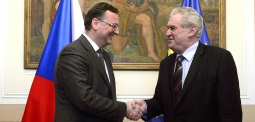 Premiér Petr Nečas a prezident Miloš Zeman.