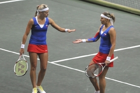 Andrea Hlaváčková a Lucie Hradecká skončily na French Open znovu v semifinále