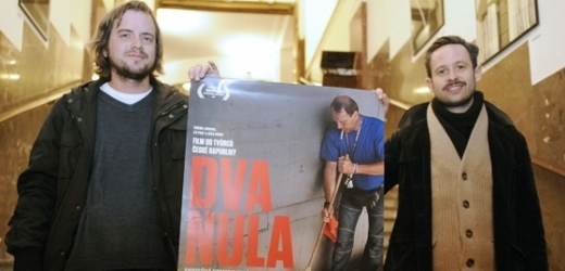 Tomáš Bojar (vlevo) a Pavel Abrahám, tvůrci vítězného filmu Dva nula.