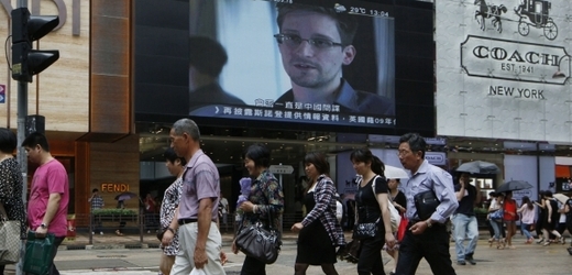 Číňané se na Snowdenovu "zradu" dívají vesměs pozitivně.