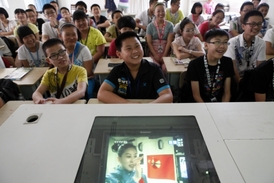 Výkladu kosmonautky naslouchalo 60 milionů studentů a učitelů po celé Číně.