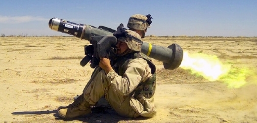 Jaké střely NATO syrské opozici dodá? Na snímku M98A2 Javelin.