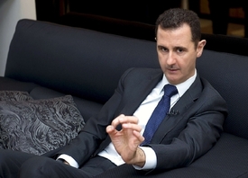 Bašár Asad při rozhovoru s německými novináři 16. června 2013.