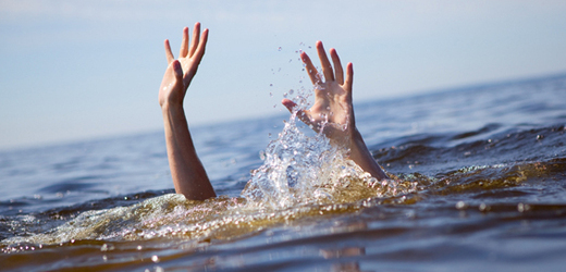Ve štěrkovišti se utopil pětiletý chlapec (ilustrační foto).