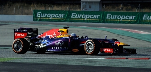 Red Bull chce nelegálně testovat pneumatiky.
