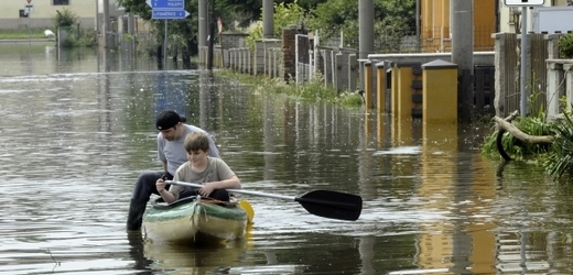 Česko se vzpamatovává z nedávné záplavy a už tu hrozí další.