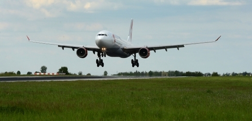 Na úterý 25. června připadá "Den práv cestujících v letecké dopravě" (ilustrační foto).