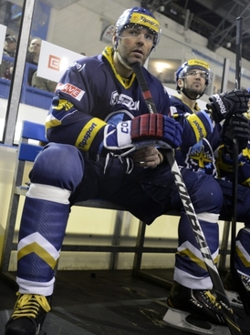 Sezonu začala hokejová osmašedesátka kvůli výluce NHL na Kladně.