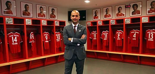 Pep Guardiola už se v kabině Bayernu Mnichov zabydlel.