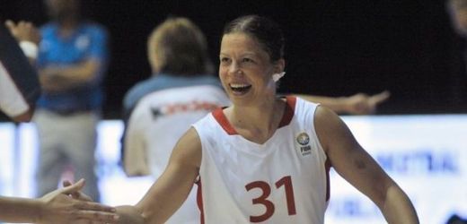 Kapitánka české basketbalové reprezentace Veronika Bortelová.
