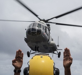 Mi-17 přistává (ilustrační foto).