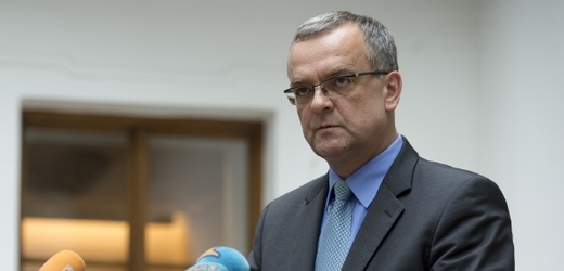 Ministr financí v demisi Miroslav Kalousek věří, že není problém splnit rozpočet i s povodňovými výdaji.