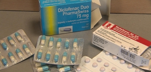 Lék obsahující diclofenac.