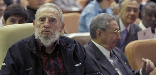 Kvůli kritice Castrova režimu byli členové kapely v minulosti zatčeni.